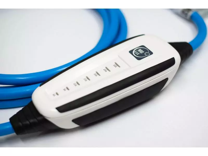 NRGkick Mobile Ladestation Standard 32 A, 7.5 m, Typ 2 WLAN 3 NRGkick Mobile Ladestation Standard 32 A, 7.5 m, Typ 2 WLAN – Bild 3