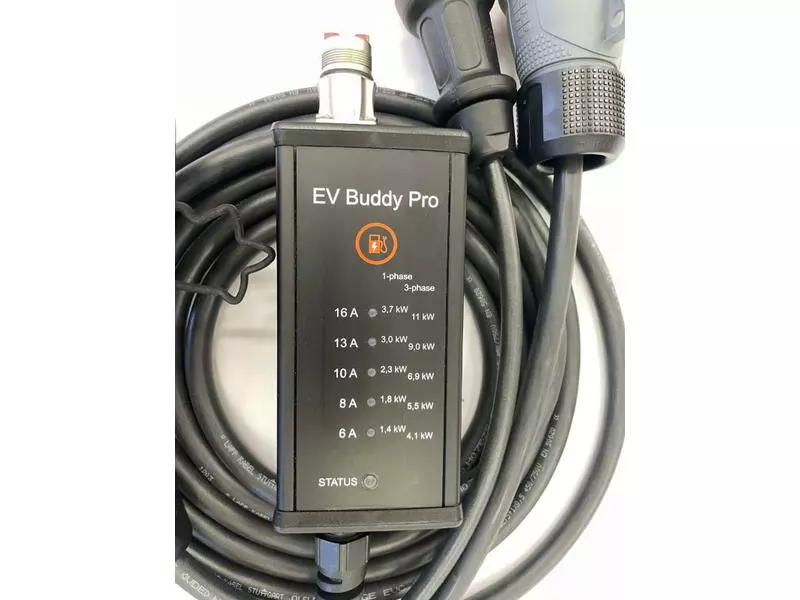 Mobiler Lader EV Buddy Pro – 11 kW Swiss Set Standard 7.5 m 5 Mobiler Lader EV Buddy Pro – 11 kW Swiss Set Standard 7.5 m – Bild 5