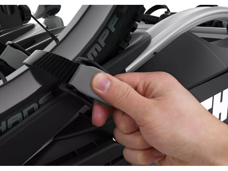 Thule Anhängerkupplungsträger VeloCompact 3 13-pin 5 Thule Anhängerkupplungsträger VeloCompact 3 13-pin – Bild 5